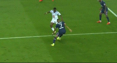 云开体育-【法甲】姆巴佩造3球 伊卡尔迪破门 巴黎主场4比2胜