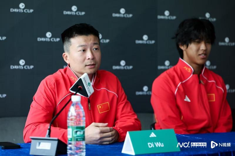 开云-张之臻、小布抵达南沙，队长吴迪：中国队尽全力展示好状态